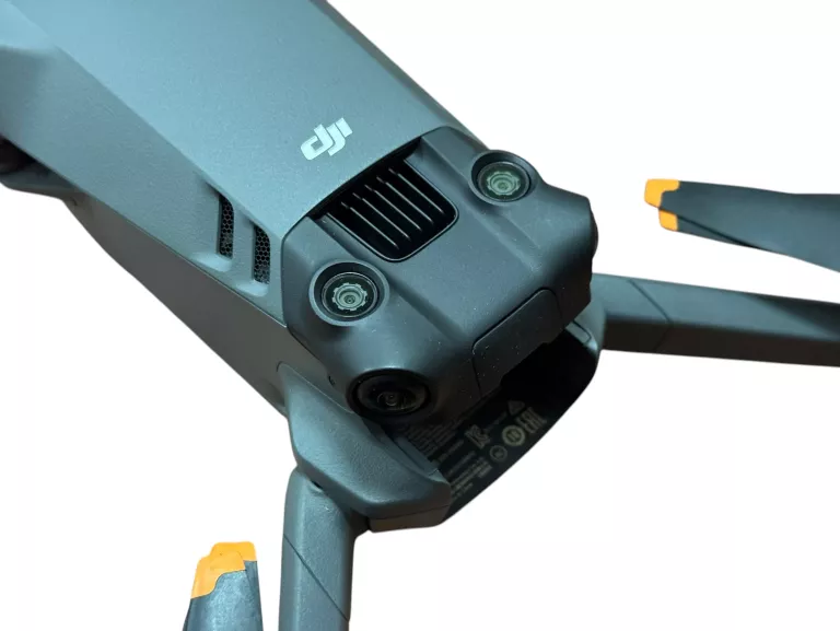 DRON DJI MAVIC 3 CINE PREMIUM COMBO ZESTAW