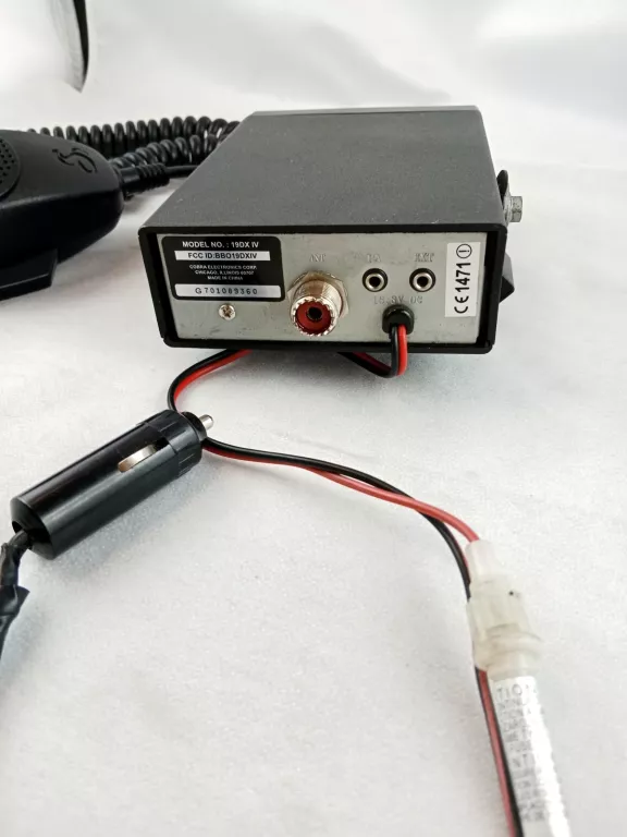 CB RADIO COBRA 19 DX IV + ANTENA