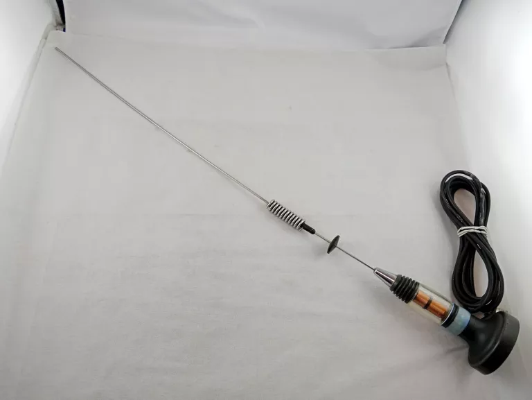 CB RADIO COBRA 19 DX IV + ANTENA