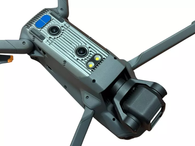 DRON DJI MAVIC 3 CINE PREMIUM COMBO ZESTAW