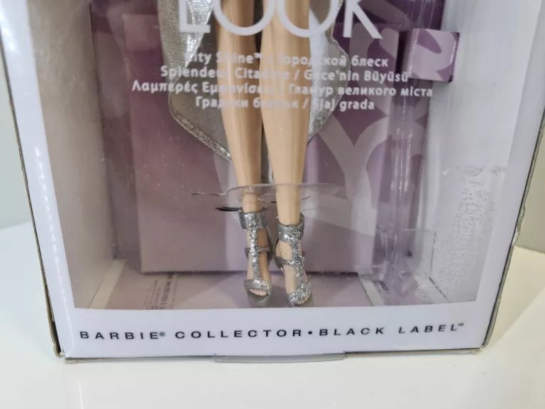 LALKA BARBIE NA CZERWONYM DYWANIE BCP86 CFP35 MATTEL 2015 KOLEKCJONERSKA