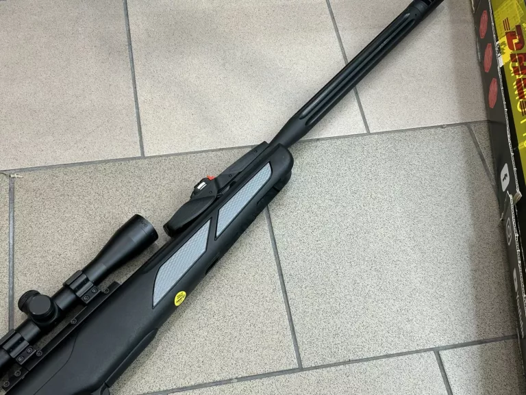 WIATRÓWKA GAMO VIPER PRO 10X IGT GEN3I 4,5 MM Z LUNETĄ 4X32WR