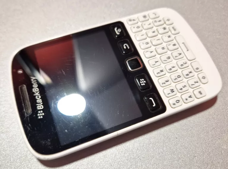 TELEFON BLACKBERRY 9720