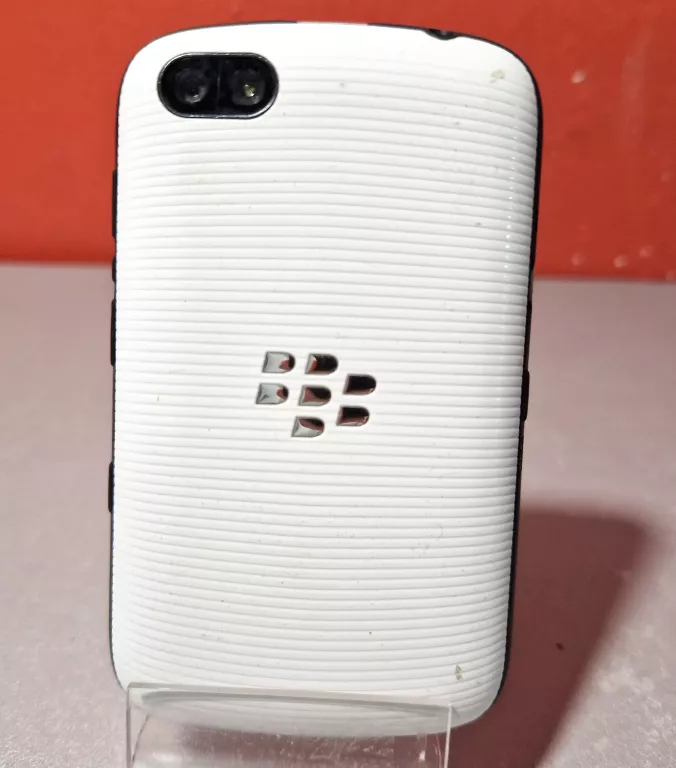 TELEFON BLACKBERRY 9720