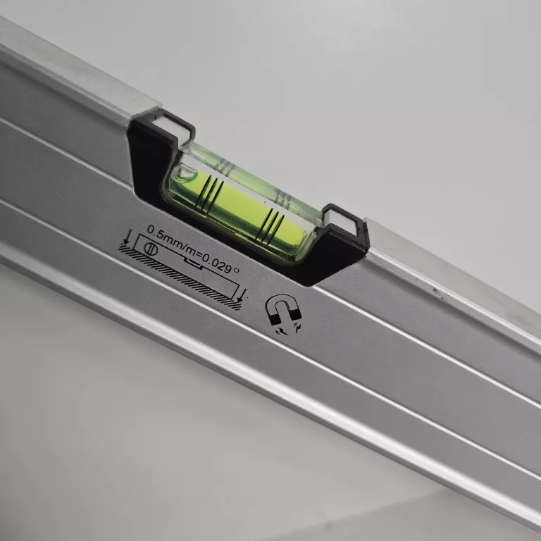 POZIOMICA LASEROWA MAGNUSSON 1,5 M