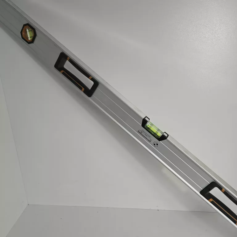 POZIOMICA LASEROWA MAGNUSSON 1,5 M