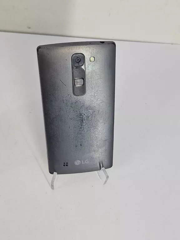 TELEFON LG MAGNA