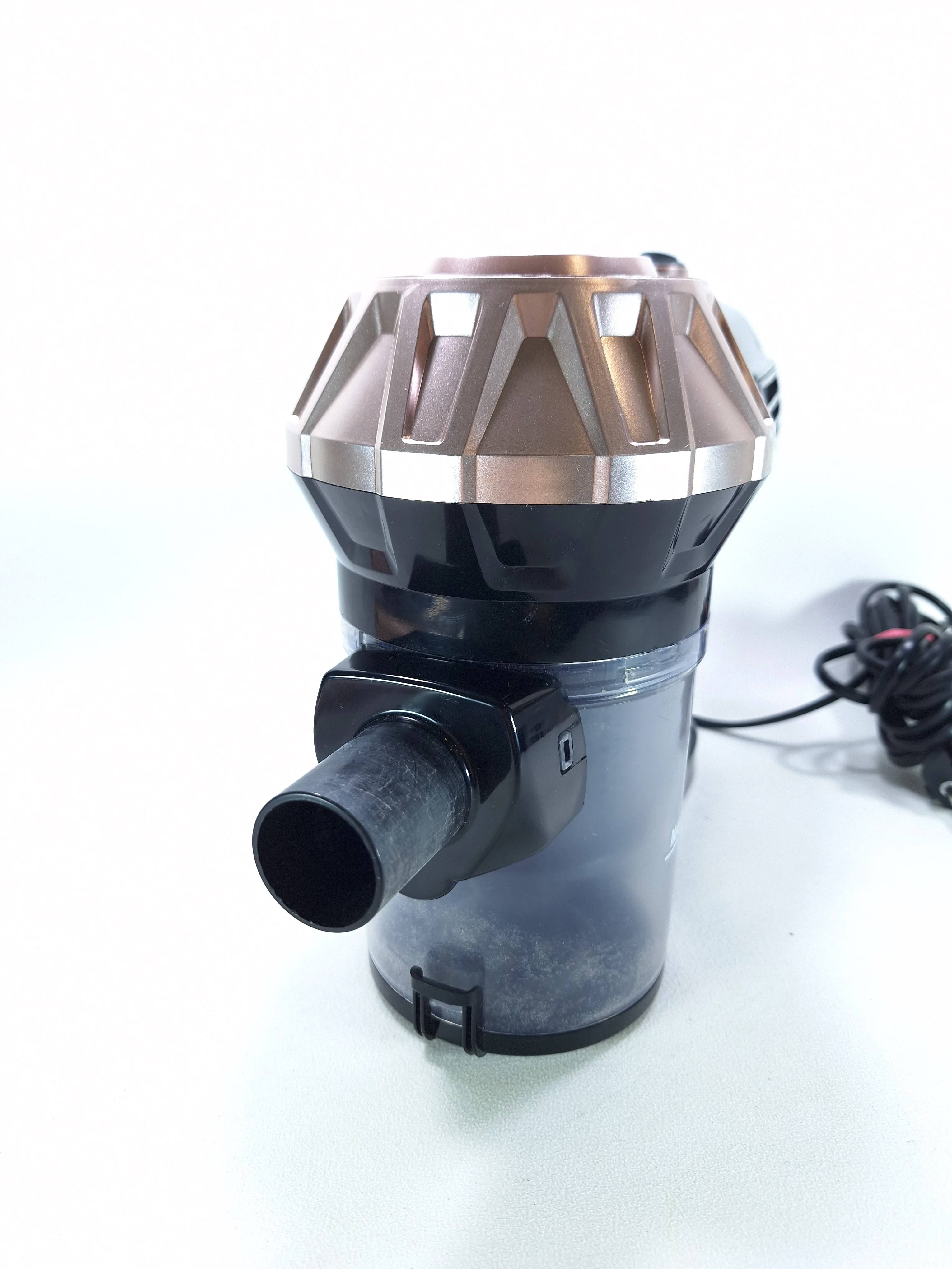 odkurzacz-pionowy-przewodowy-tower-cp10-w-pudelku-moc-60000