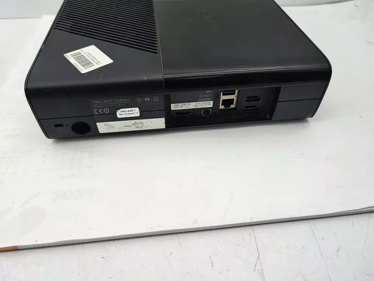 KONSOLA MICROSOFT XBOX 360 E MODEL:1538