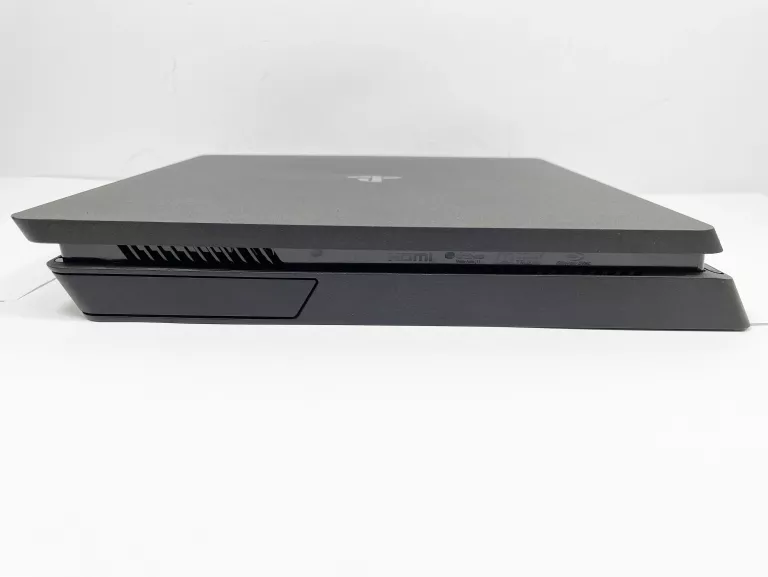 KONSOLA SONY PS4 PLAYSTATION 4 SLIM CUH-2216A 500GB + PAD + FIFA 17 OKAZJA