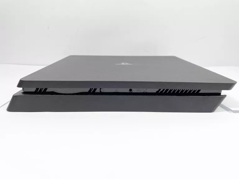 KONSOLA SONY PS4 PLAYSTATION 4 SLIM CUH-2216A 500GB + PAD + FIFA 17 OKAZJA