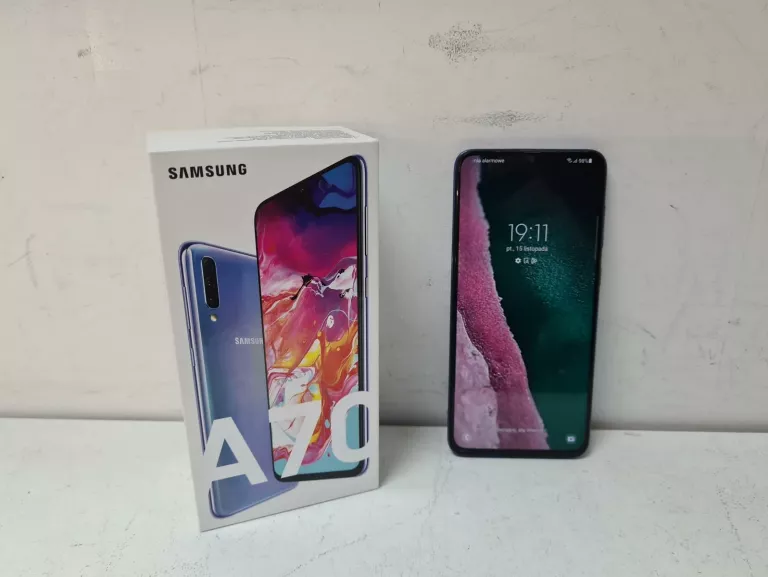 TELEFON SAMSUNG GALAXY A70 W PUDEŁKU