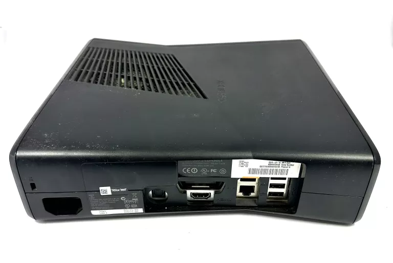 KONSOLA XBOX 360 4GB+GRY+PAD+KINECT