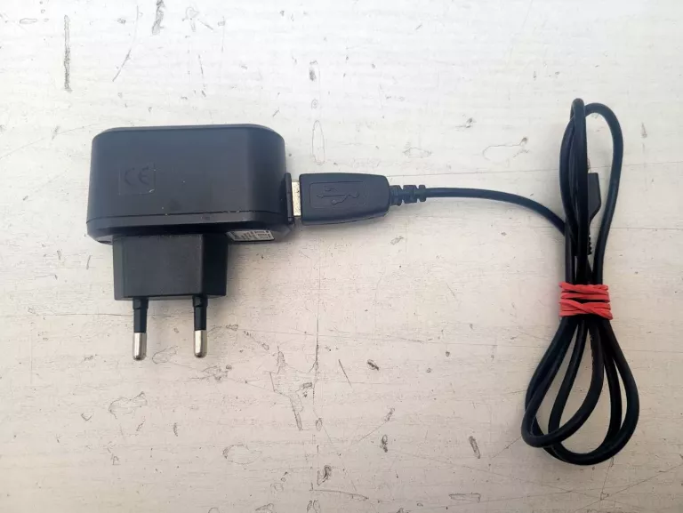 ŁĄDOWARKA MANTA MICRO USB CZARNA POLECAM!