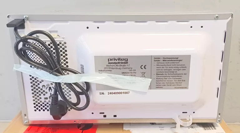 KUCHENKA MIKROFALOWA PRIVILEG MM820CTB-PM