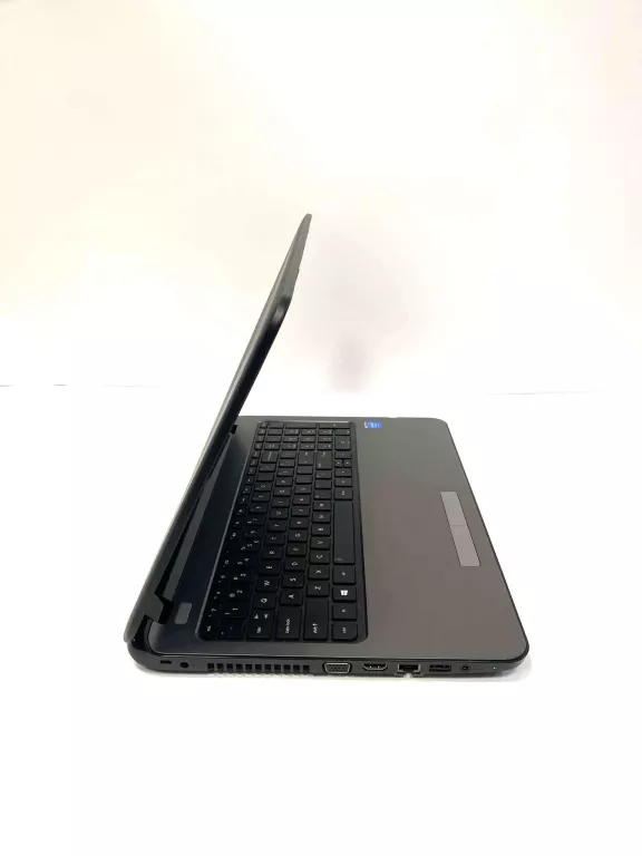 LAPTOP HP 250 G3-4005U/INTEL CELERON N2840//4GB/500GB/DVD/WIN8.1