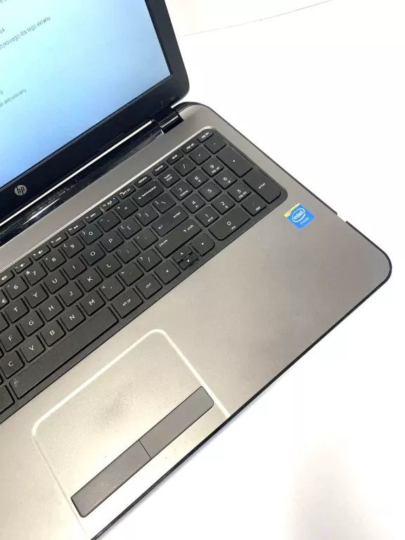 LAPTOP HP 250 G3-4005U/INTEL CELERON N2840//4GB/500GB/DVD/WIN8.1