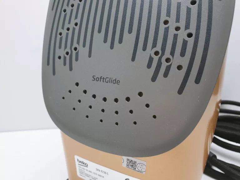 ŻELAZKO PAROWE BEKO FUTURE IRON SPA9230C