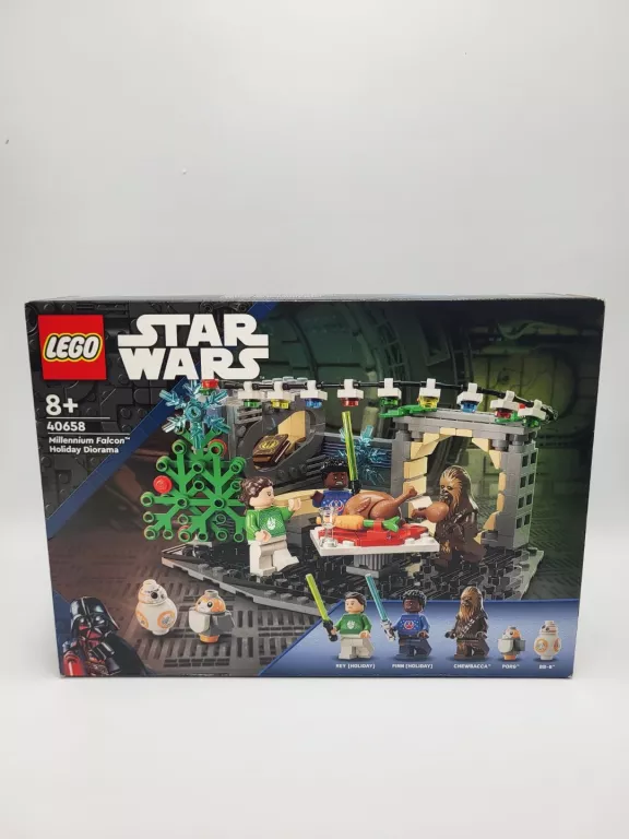 LEGO STAR WARS 40658 ŚWIĄTECZNA DIORAMA Z SOKOŁEM MILLENNIUM 8+