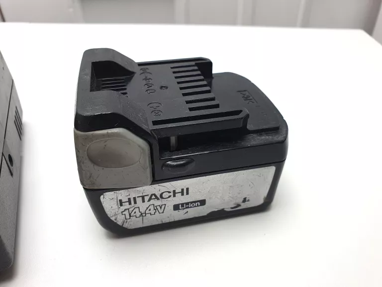 ŁADOWARKA DO BATERII HITACHI UC18YML2 BATERIA HITACHI 14.4 V