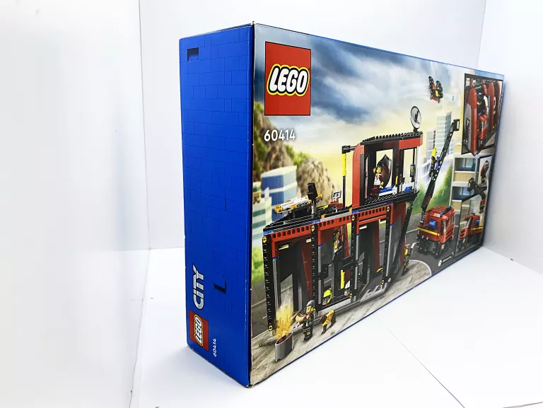 LEGO CITY 60414 REMIZA STRAŻACKA Z WOZEM STRAŻACKIM