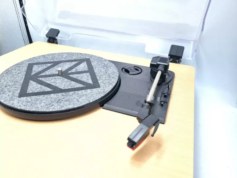 gramofon-hykker-bt-tt-kod-producenta-hykker