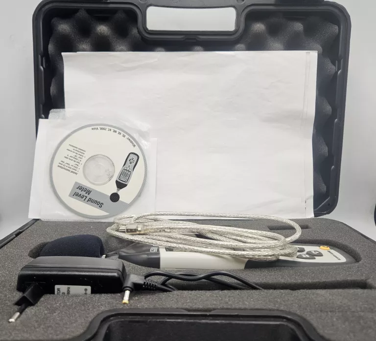 MIERNIK HAŁASU DECYBELOMIERZ SONOMETR Z INTERFEJSEM USB CEM DT-8852