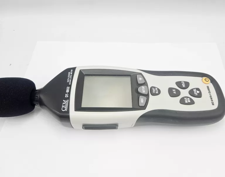 MIERNIK HAŁASU DECYBELOMIERZ SONOMETR Z INTERFEJSEM USB CEM DT-8852