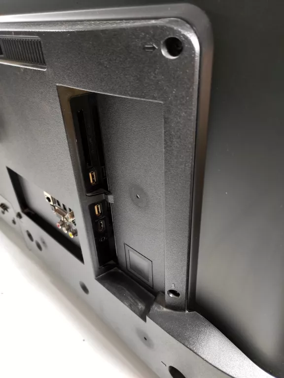 telewizor-jvc-lt-50va7110-50-led-4k-android-tv-dolby-vision-przekatna-ekranu-cale-5000