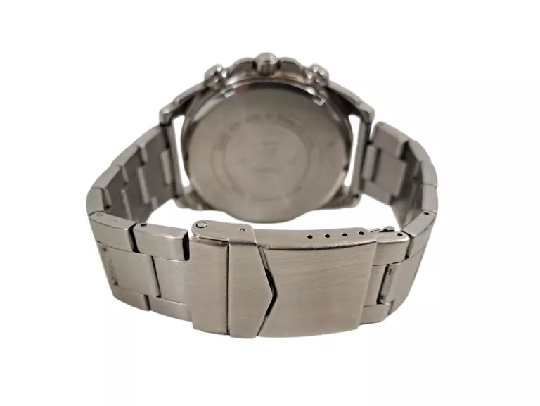 ZEGAREK CASIO EDIFICE EFR-550L