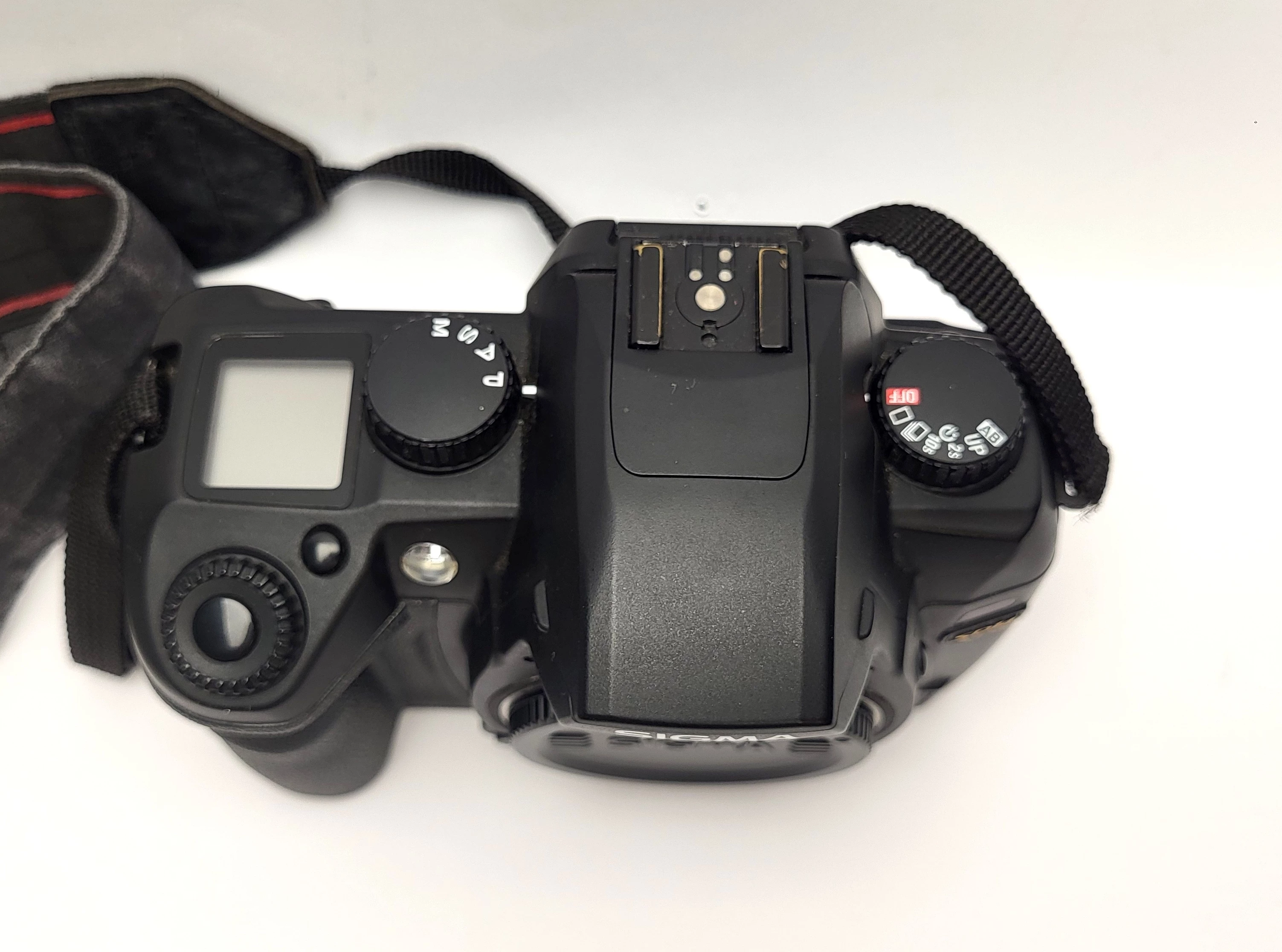 aparat-sigma-sd14-body-w-zestawie-814-2