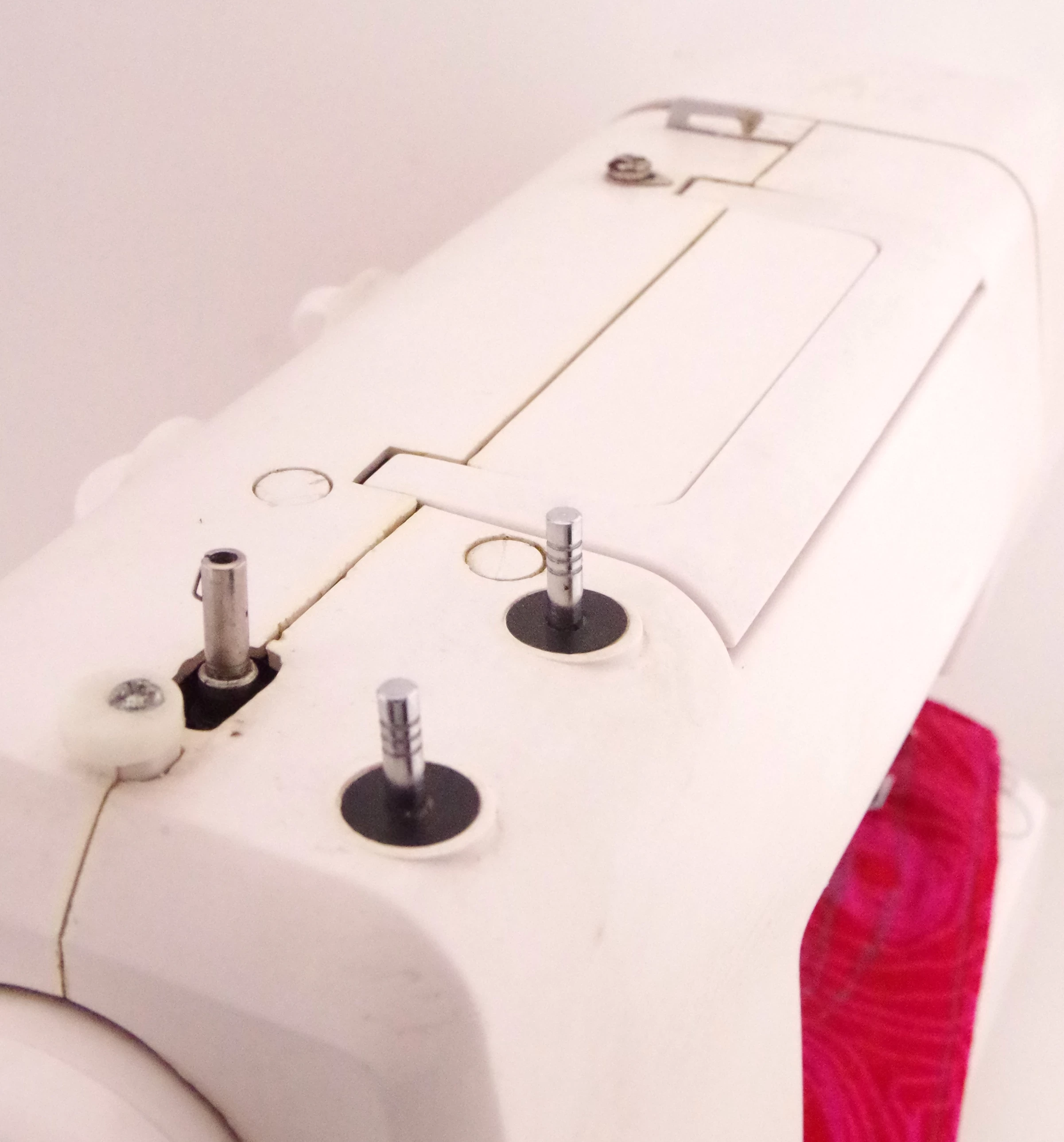 maszyna-do-szycia-lucznik-zofia-2015-kolor-dominujacy-129357-2