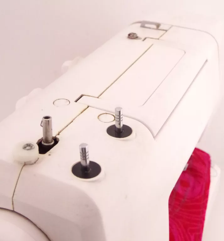 maszyna-do-szycia-lucznik-zofia-2015-kolor-dominujacy-129357-2