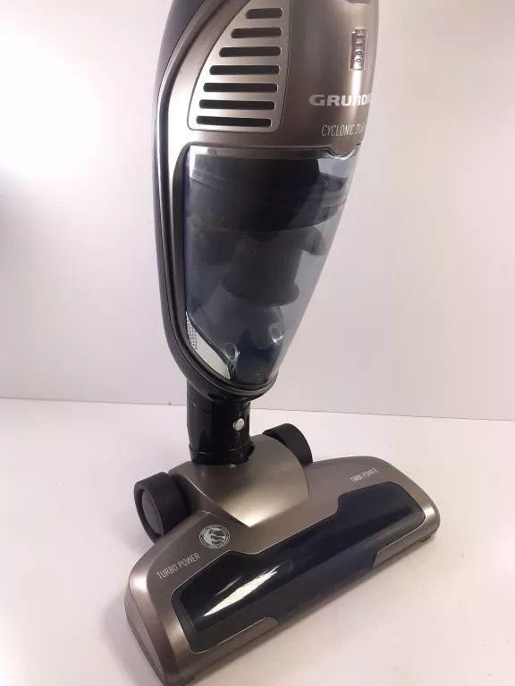 ODKURZACZ GRUNDIG VCH 9832 AKUMULATOROWY 2IN1