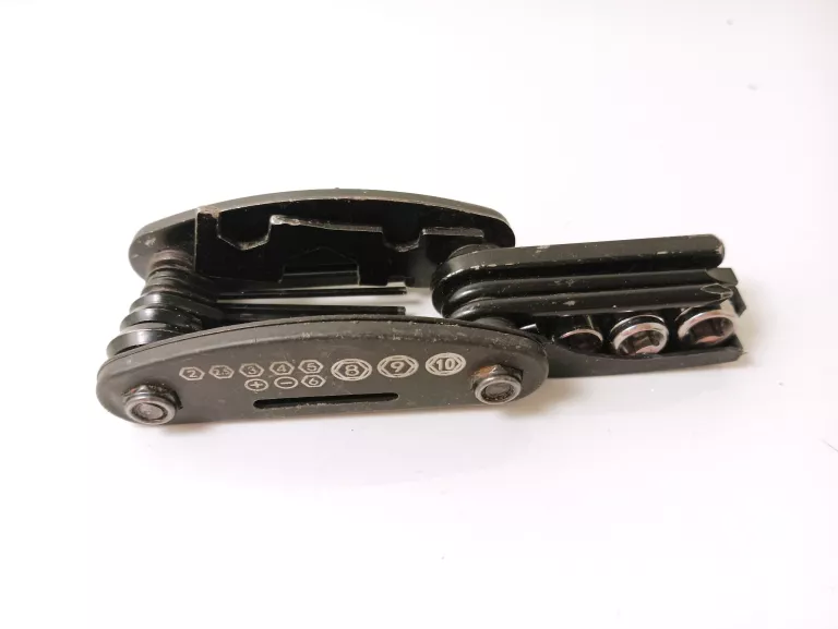 narzedzia-montazowe-mix-product-id-7e537fb4-e817-40a3-8f90-65703d3c019e