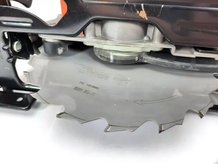 PIŁA TARCZOWA BLACK&DECKER CS1250L