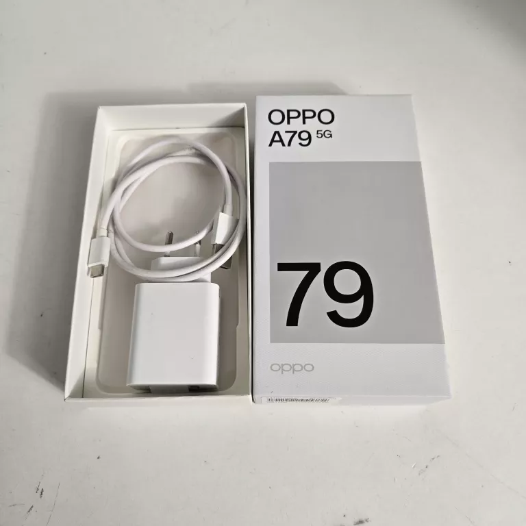 TELEFON OPPO A79 5G