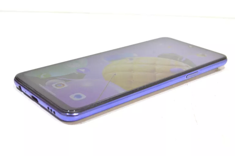 TELEFON LG K520