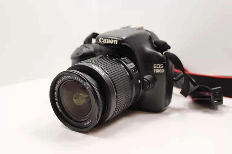 LUSTRZANKA CANON EOS 1100D