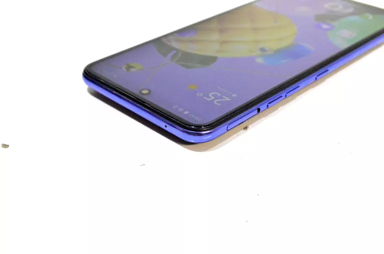 TELEFON LG K520