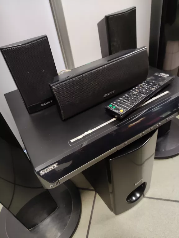 KINO DOMOWE SONY HCD-DZ680, 6 GŁOŚNIKÓW, PILOT