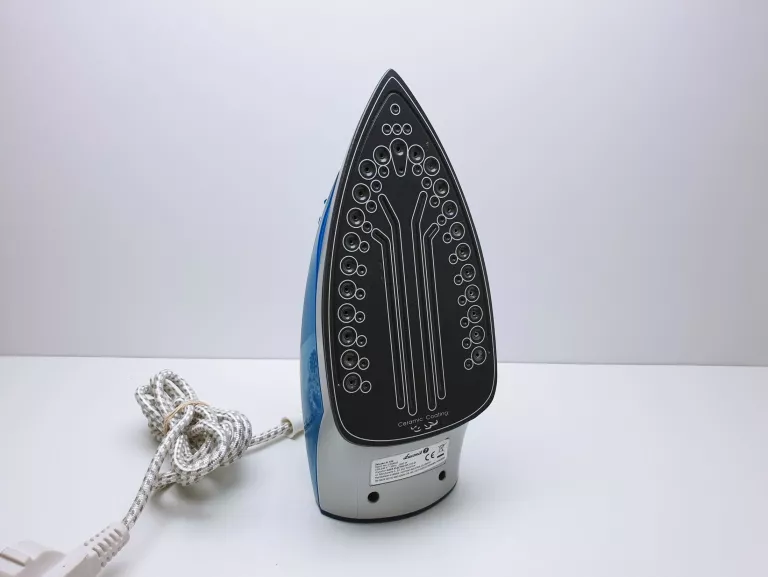 ŻELAZKO ŁUCZNIK SI 720 2200W