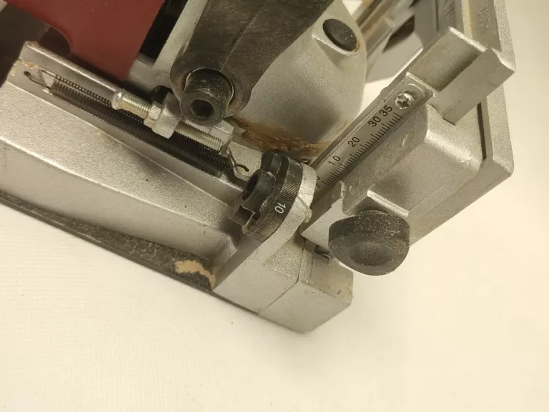 FREZARKA NUTOWA LAMELOWNICA EINHELL TC-BJ 900