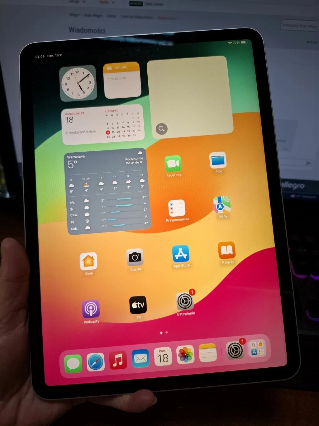 apple-ipad-pro-11-cali-64gb-etui-okazja-stary-rynek-3-minsk-mazowiecki