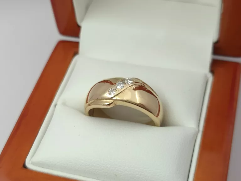 ZŁOTY PIERŚCIONEK Z DIAMENTAMI - 585 14K R.15 5,47G CERT