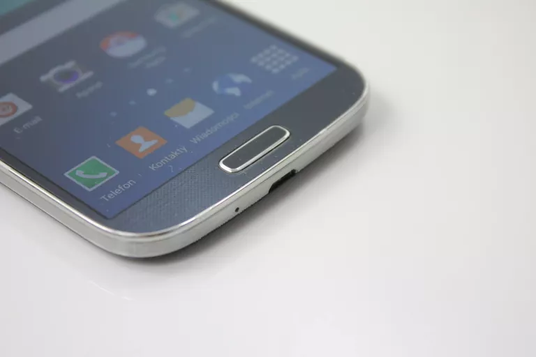 TELEFON SAMSUNG GALAXY S4 GT-I9505
