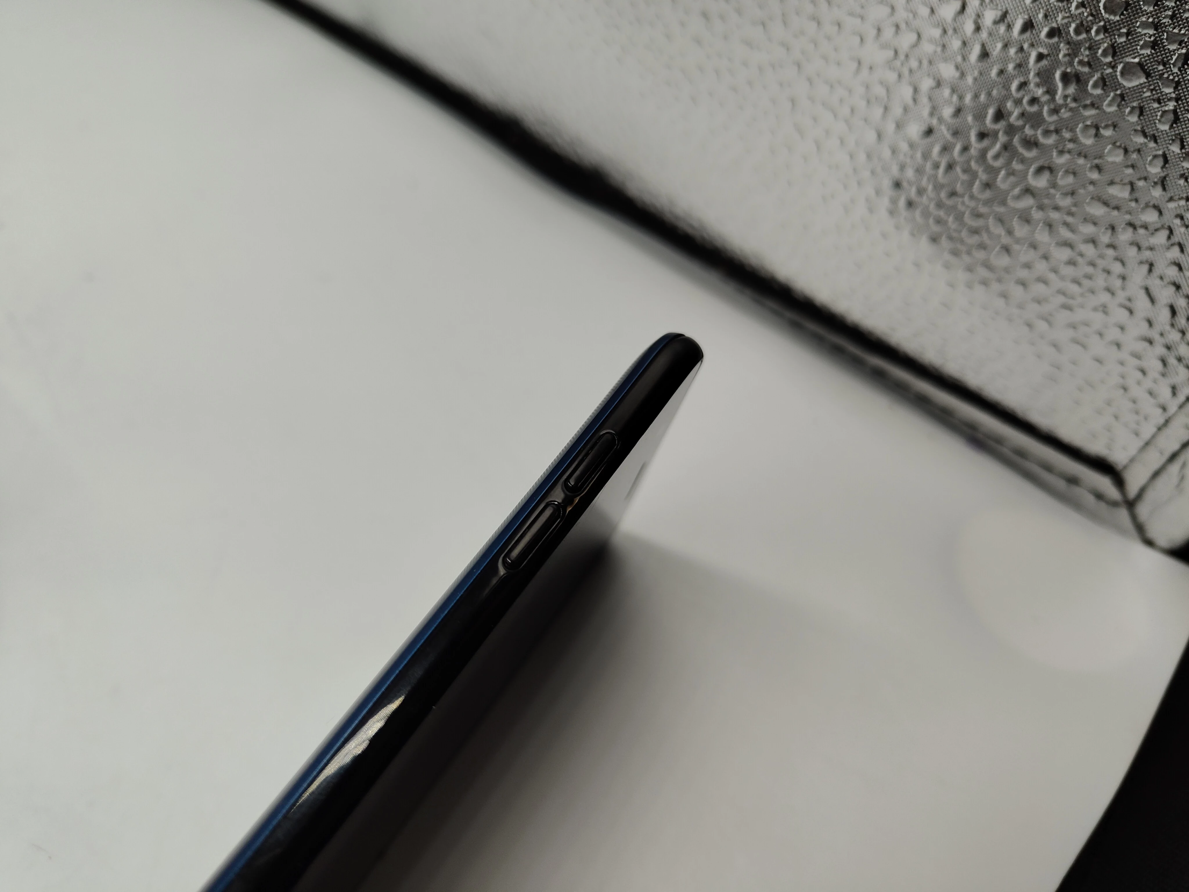 telefon-lg-k9-216gb-typ-202685-212929