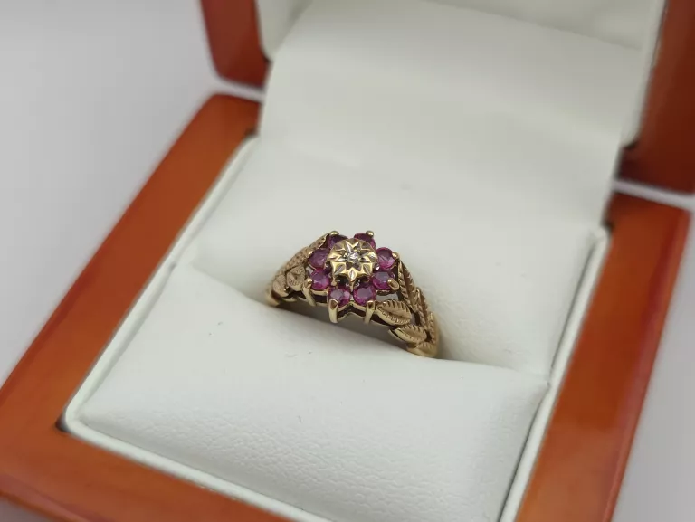 ZŁOTY PIERŚCIONEK DIAMENT I GRANAT - 375 9K R.9 2,46G CERT
