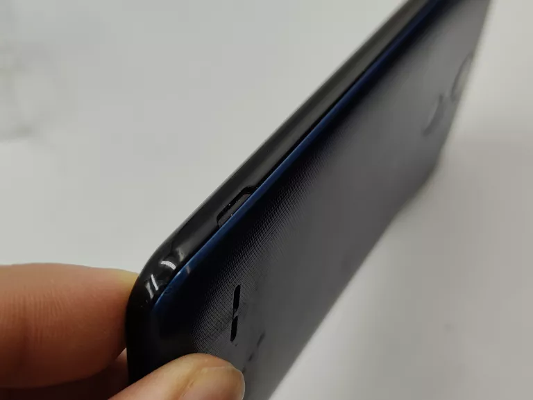 telefon-lg-k9-216gb-przekatna-ekranu-500