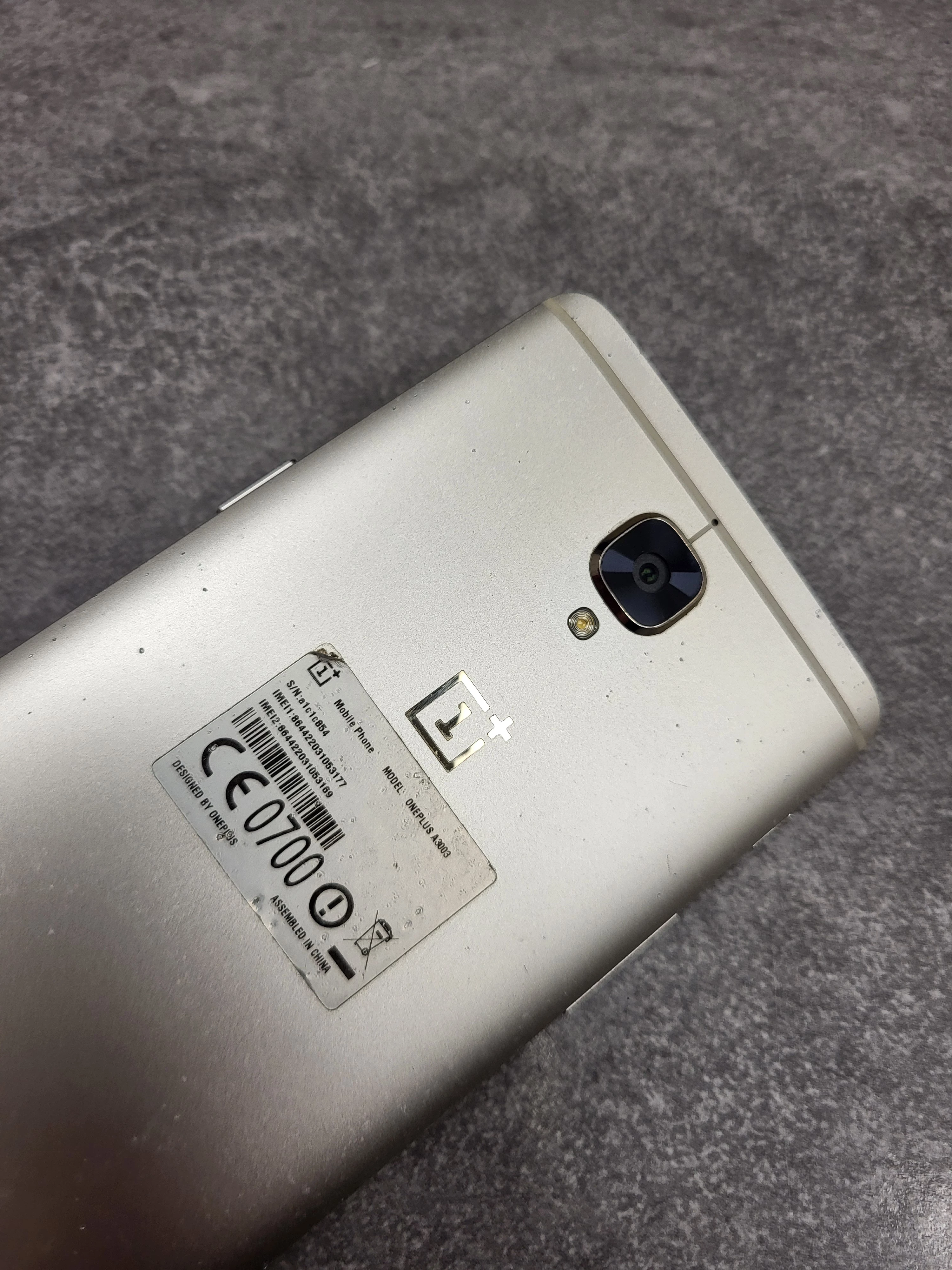 oneplus-3t-6gb64gb-stan-11323-2